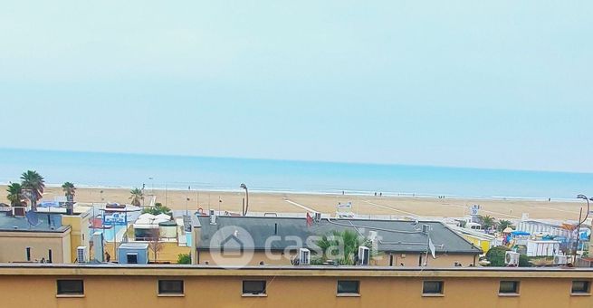 Appartamento in residenziale in Viale Amerigo Vespucci 19