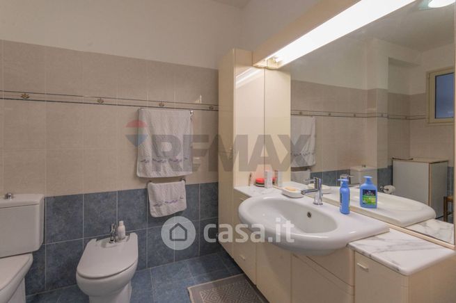 Villetta a schiera in residenziale in Via Minosse 23