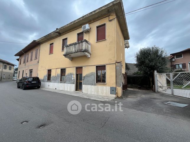 Appartamento in residenziale in Via Statuto 6