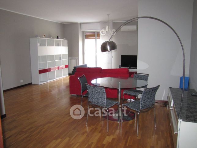 Appartamento in residenziale in Via Ausonia 83