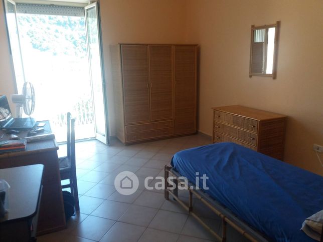 Appartamento in residenziale in Traversa Giulio Cesare 6