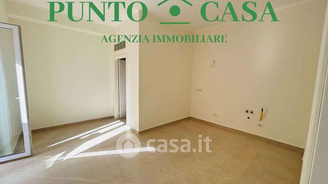 Casa bi/trifamiliare in residenziale in Via Basilio Sposato