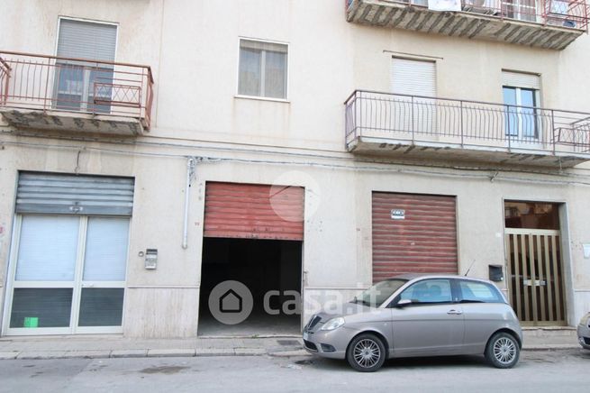 Garage/posto auto in residenziale in Via Palma 28