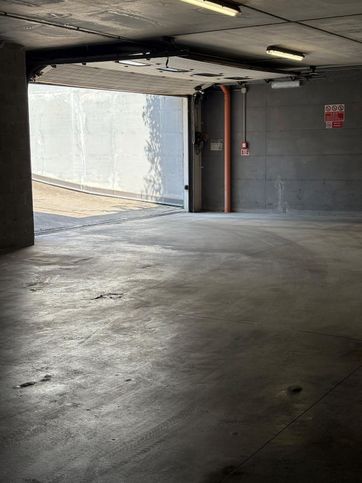 Box/posto auto in residenziale in Via Bologna 253