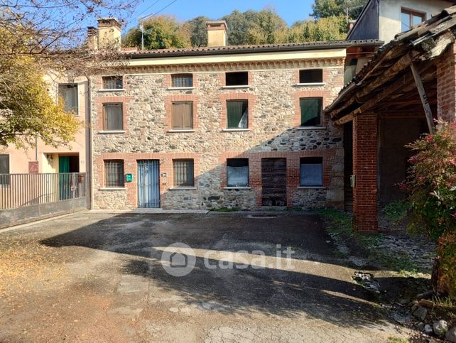 Appartamento in residenziale in Via Laverda