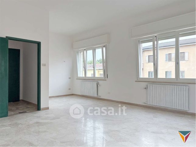 Appartamento in residenziale in Viale Luigi Vaschi 15
