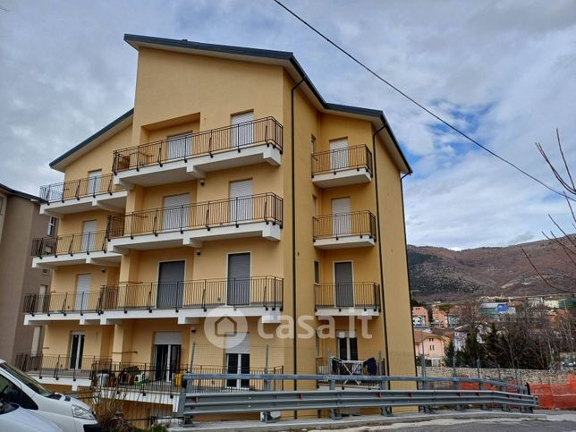 Appartamento in residenziale in Via Arco Santa Croce 6