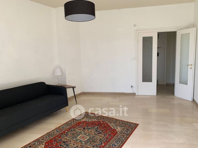 Appartamento in residenziale in Via Carlo Lorenzini