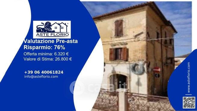 Ufficio in commerciale in Via Duca Roberto 82