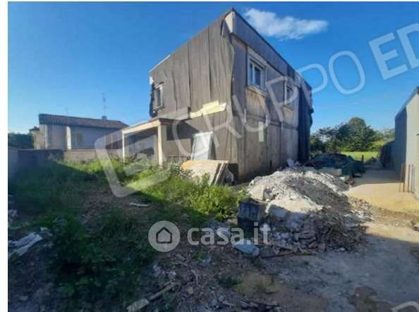 Appartamento in residenziale in Via Arluno