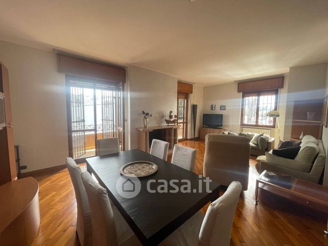 Appartamento in residenziale in Viale Toscana 47