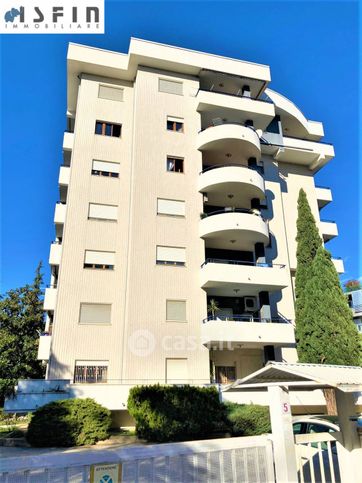 Appartamento in residenziale in Via Salvatore Quasimodo 5