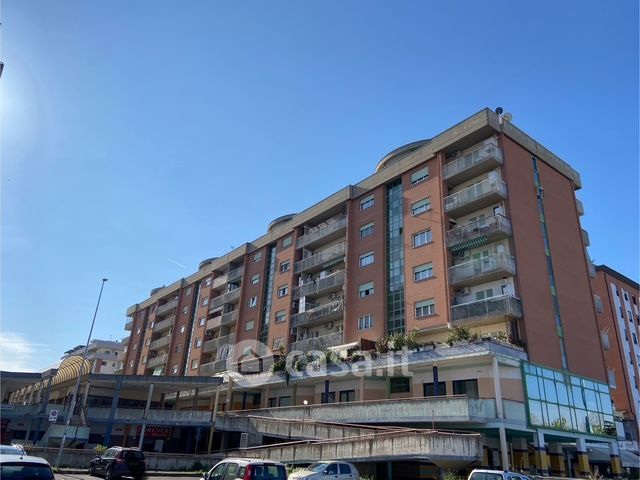 Appartamento in residenziale in Largo Jacopo Peri 3