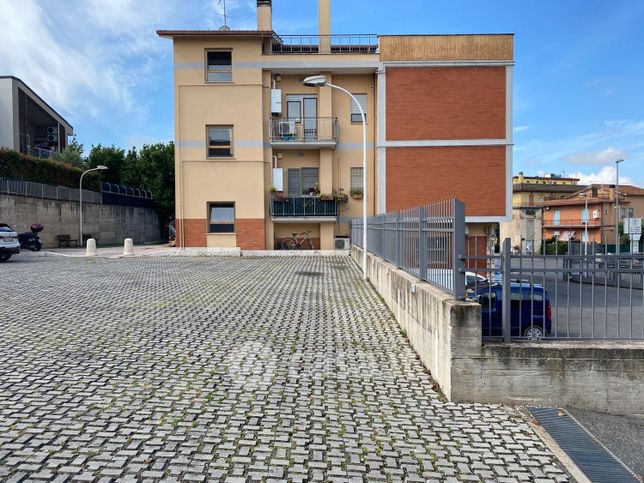 Appartamento in residenziale in Via nettunense 123