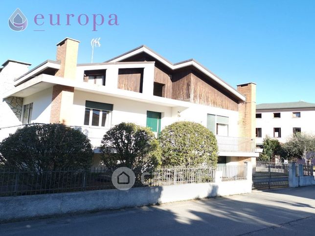 Villa in residenziale in Strada San Giovanni di Livenza