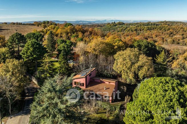 Casa indipendente in residenziale in Loc. Villini del Borghetto 2