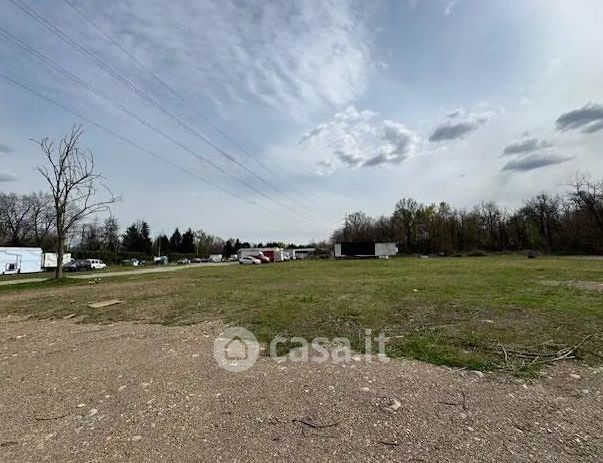 Terreno agricolo in commerciale in Via dell' industria