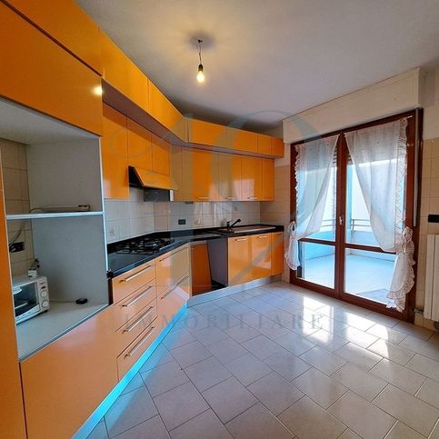 Appartamento in residenziale in Via Emilia Ovest