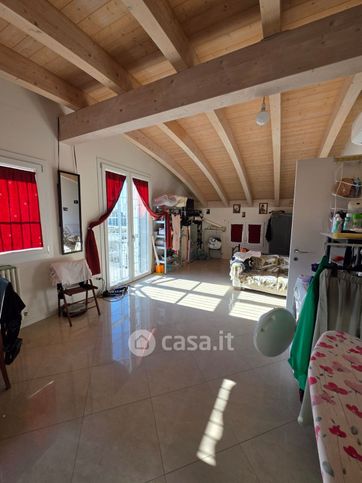 Villa in residenziale in Via Benedetto Zallone