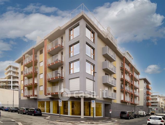 Appartamento in residenziale in Via Vincenzo Monti 44