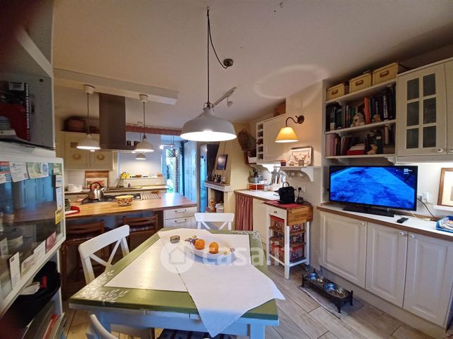 Casa indipendente in residenziale in Via Tina Lorenzoni