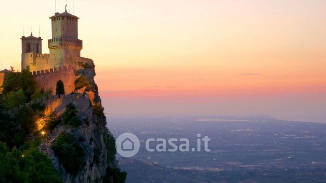 Casa bi/trifamiliare in residenziale in Domagnano