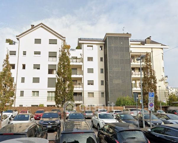 Appartamento in residenziale in Via Magenta 6