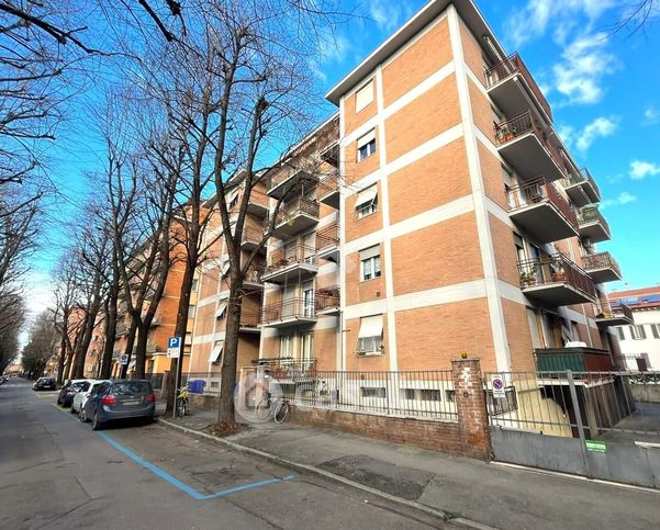 Appartamento in residenziale in Via Ruggero da Parma 9