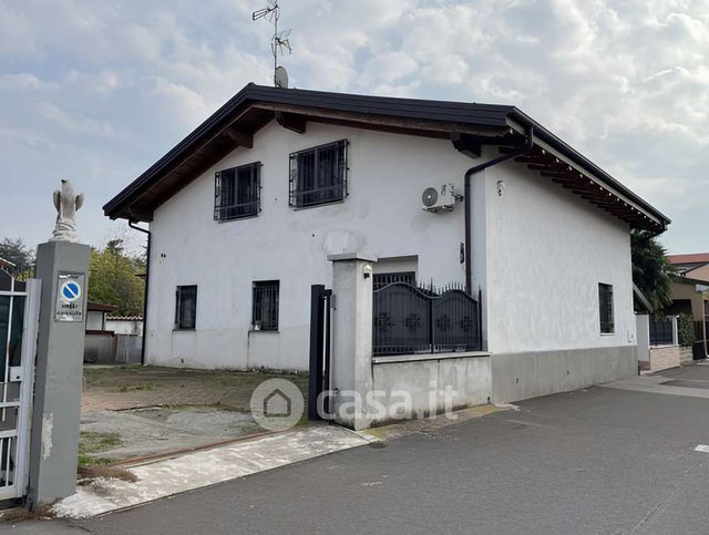 Appartamento in residenziale in Via Cristoforo Colombo 6