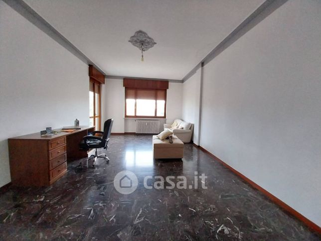 Appartamento in residenziale in Strada Statale per Genova