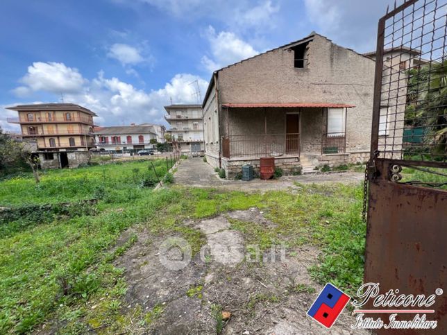 Villa in residenziale in Via della Stazione