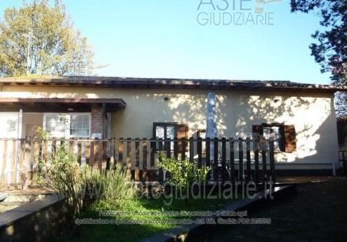 Appartamento in residenziale in Via G. Carducci 13