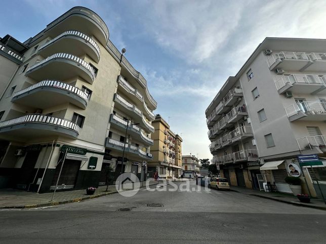 Appartamento in residenziale in Via Francesco Caiazzo
