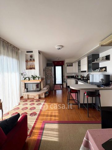 Attico/mansarda in residenziale in Viale Luigi Einaudi 2