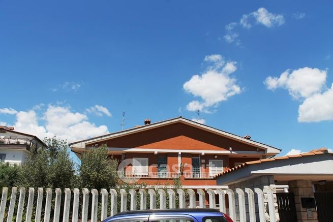 Appartamento in residenziale in Via Rezzato