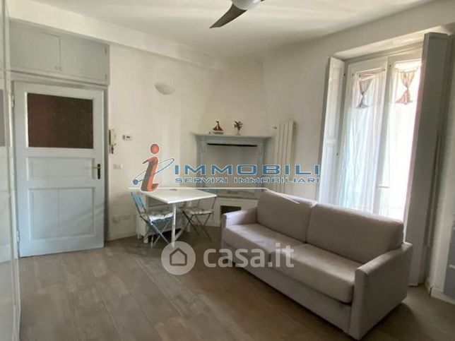 Appartamento in residenziale in Via Pietro Borsieri