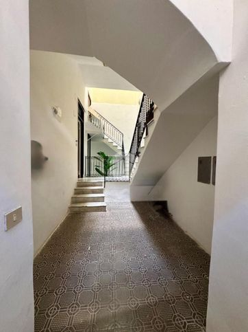 Appartamento in residenziale in Via Filippo G. B. Basile 38