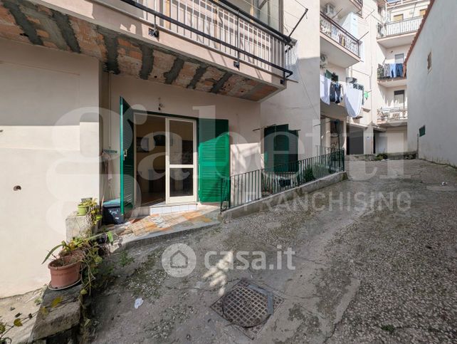 Appartamento in residenziale in Via Cento Camerelle