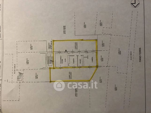 Garage/posto auto in residenziale in Via Case Sparse