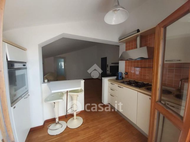 Appartamento in residenziale in Via Firenze 114