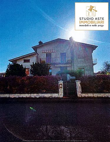 Appartamento in residenziale in Via Giotto 2
