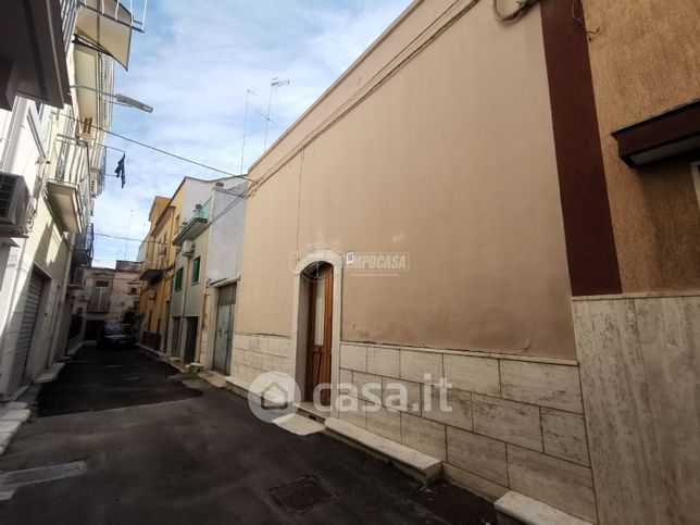 Casa indipendente in residenziale in Via Ugonotti