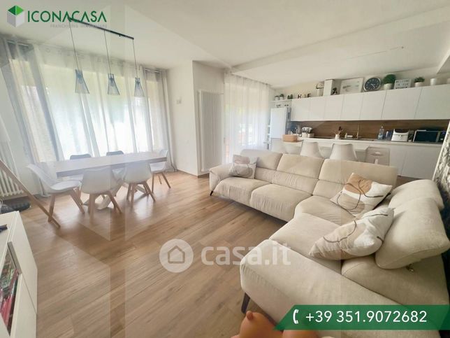 Appartamento in residenziale in Via Fosse Ardeatine