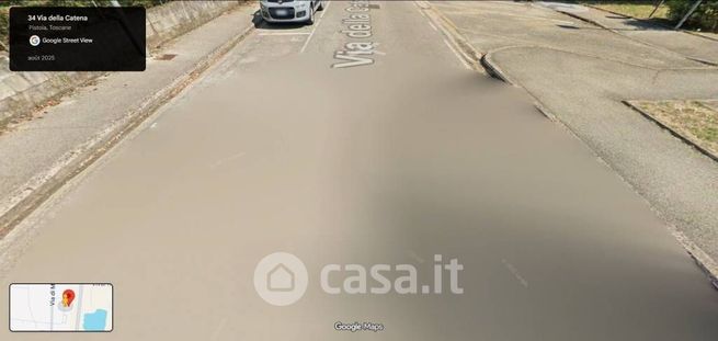 Box/posto auto in residenziale in Via della Catena