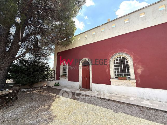 Rustico/casale in residenziale in 