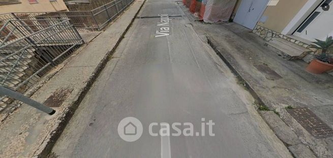 Appartamento in residenziale in Via Napoli 38