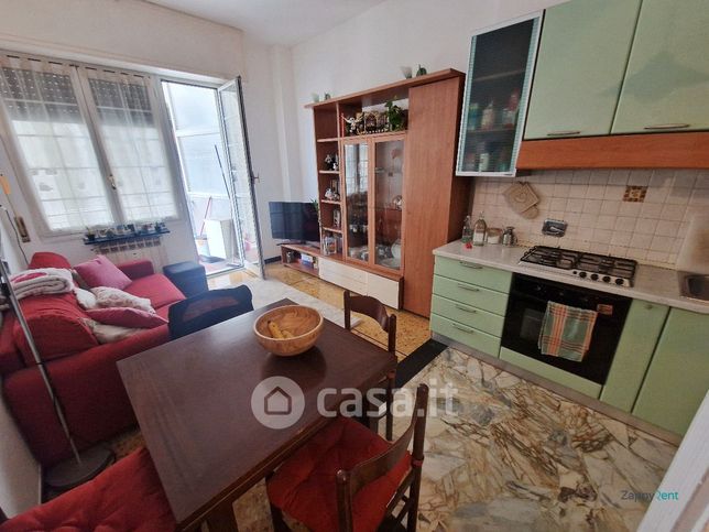 Appartamento in residenziale in Salita Giovanni Meloni