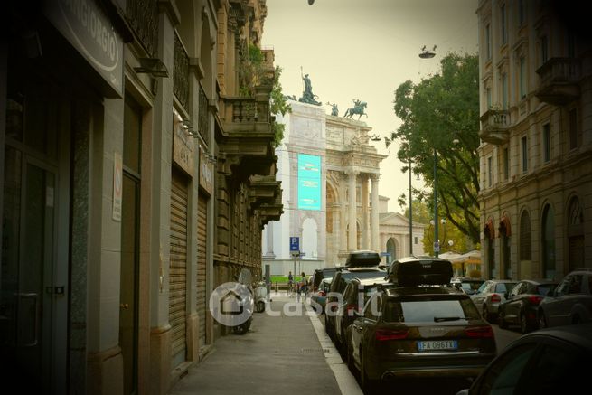 Appartamento in residenziale in Via Luigi Cagnola 6