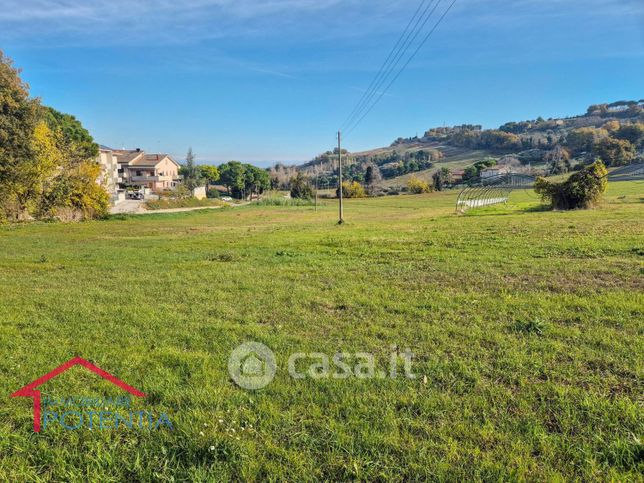 Terreno agricolo in commerciale in Via delle Fonti
