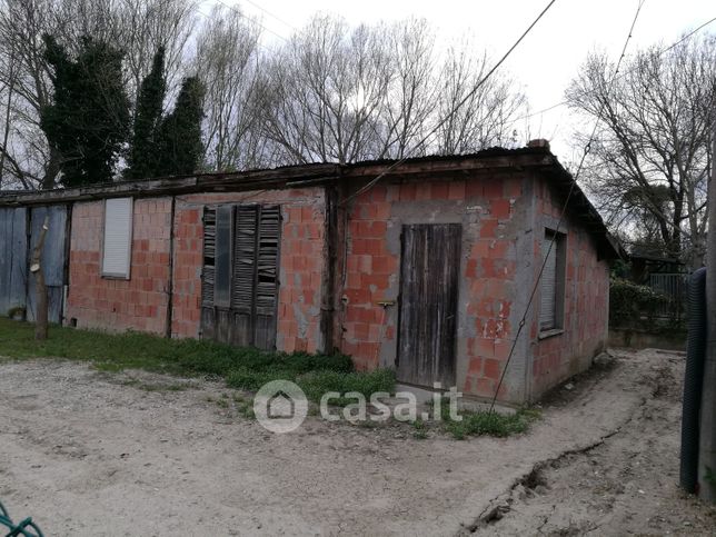 Terreno edificabile in residenziale in Viale Giulio Cesare